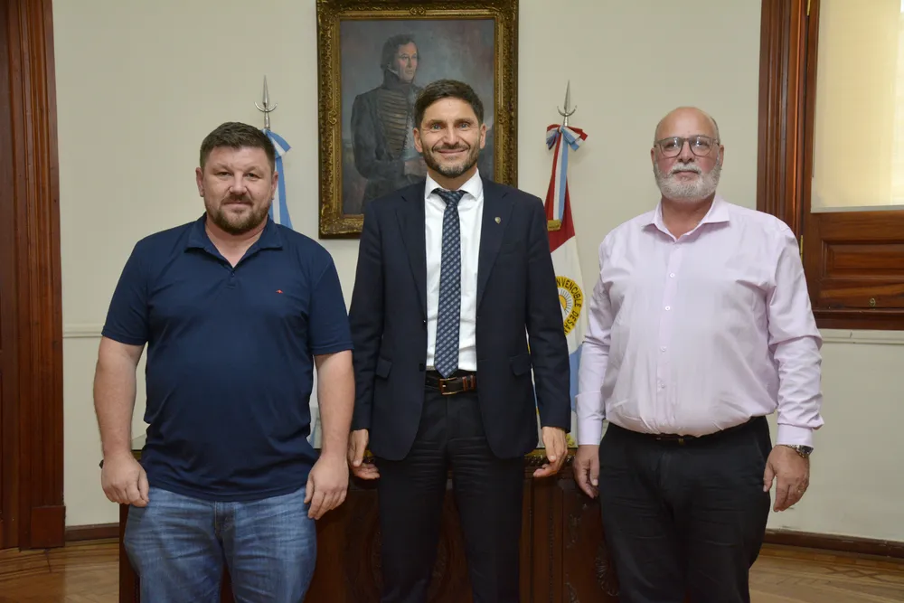 Pinotti, Pullaro y Bongiovani